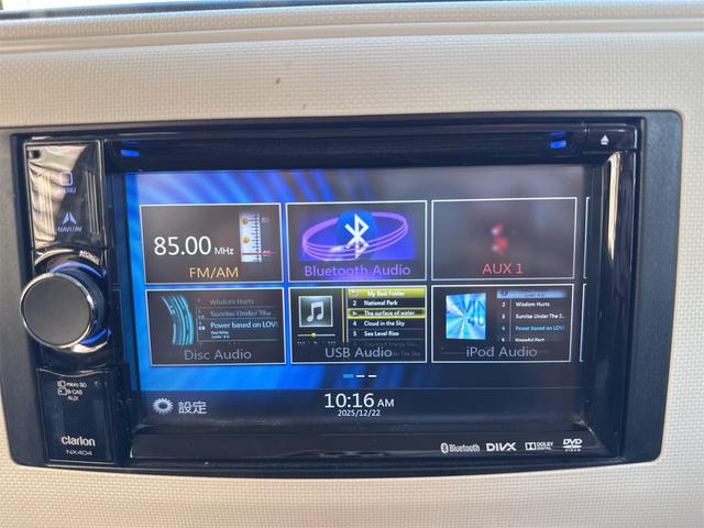 ミラココア ココアプラスＸスペシャルコーデ　スマートキー　アイドリングストップ　電動格納ミラー　ベンチシート　ＣＶＴ　盗難防止システム　ＡＢＳ　ＣＤ　ＤＶＤ再生　ＵＳＢ　ミュージックプレイヤー接続可　Ｂｌｕｅｔｏｏｔｈ　ルーフレール（4枚目）