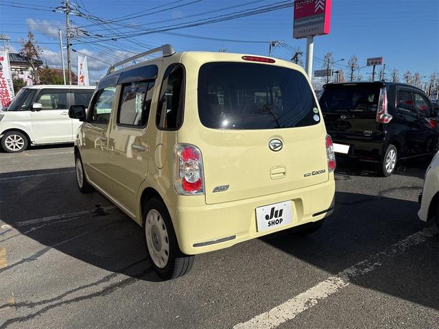 ミラココア ココアプラスＸスペシャルコーデ　スマートキー　アイドリングストップ　電動格納ミラー　ベンチシート　ＣＶＴ　盗難防止システム　ＡＢＳ　ＣＤ　ＤＶＤ再生　ＵＳＢ　ミュージックプレイヤー接続可　Ｂｌｕｅｔｏｏｔｈ　ルーフレール（18枚目）