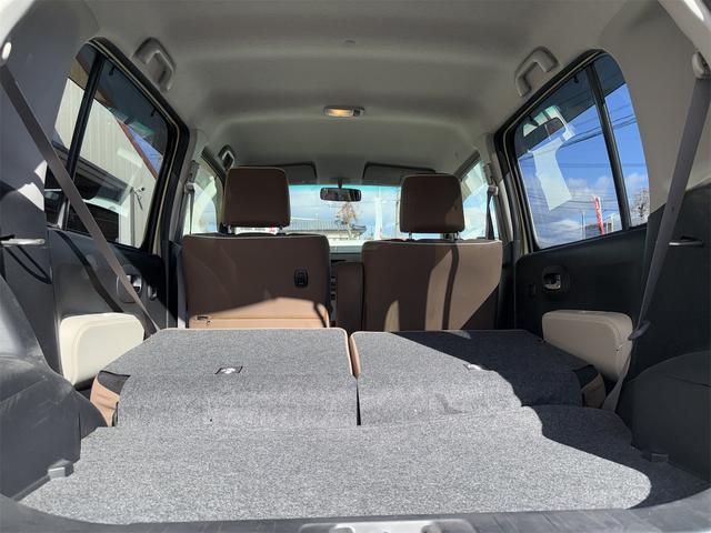 ミラココア ココアプラスＸスペシャルコーデ　スマートキー　アイドリングストップ　電動格納ミラー　ベンチシート　ＣＶＴ　盗難防止システム　ＡＢＳ　ＣＤ　ＤＶＤ再生　ＵＳＢ　ミュージックプレイヤー接続可　Ｂｌｕｅｔｏｏｔｈ　ルーフレール（41枚目）