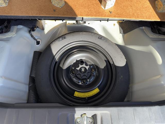 ミラココア ココアプラスＸスペシャルコーデ　スマートキー　アイドリングストップ　電動格納ミラー　ベンチシート　ＣＶＴ　盗難防止システム　ＡＢＳ　ＣＤ　ＤＶＤ再生　ＵＳＢ　ミュージックプレイヤー接続可　Ｂｌｕｅｔｏｏｔｈ　ルーフレール（43枚目）