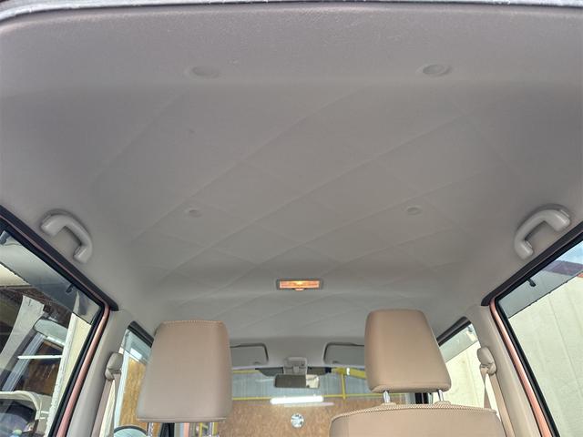 アルトラパン Ｓ　ＥＴＣ　ＴＶ　衝突被害軽減システム　オートライト　ＨＩＤ　スマートキー　アイドリングストップ　電動格納ミラー　シートヒーター　ベンチシート　ＣＶＴ　盗難防止システム　ＡＢＳ　ＥＳＣ　ＣＤ（41枚目）