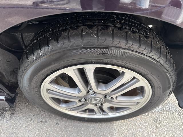 Ｎ－ＢＯＸカスタム Ｇ　ＳＳパッケージ　ＥＴＣ　バックカメラ　両側電動スライドドア　ナビ　ＴＶ　衝突被害軽減システム　オートライト　ＨＩＤ　スマートキー　アイドリングストップ　電動格納ミラー　ベンチシート　ＣＶＴ　盗難防止システム　ＡＢＳ（20枚目）