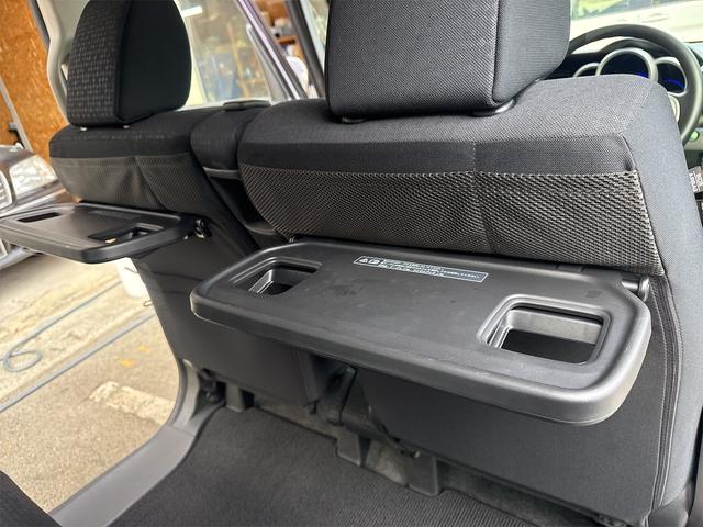 Ｎ－ＢＯＸカスタム Ｇ　ＳＳパッケージ　ＥＴＣ　バックカメラ　両側電動スライドドア　ナビ　ＴＶ　衝突被害軽減システム　オートライト　ＨＩＤ　スマートキー　アイドリングストップ　電動格納ミラー　ベンチシート　ＣＶＴ　盗難防止システム　ＡＢＳ（24枚目）