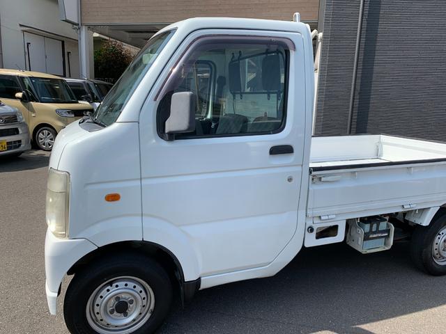 キャリイトラック 　４ＷＤ　ＡＴ　純正ラジオチューナー　ラバーマット　サイドバイザー　三方アオリプロテクター　鳥居プロテクター（28枚目）