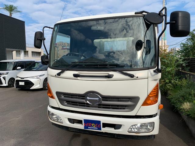 ヒノレンジャー ダンプ　軽油　ダンプ　ＭＴ　最大積載量３７００ｋｇ　車両総重量７９７５ｋｇ（8枚目）