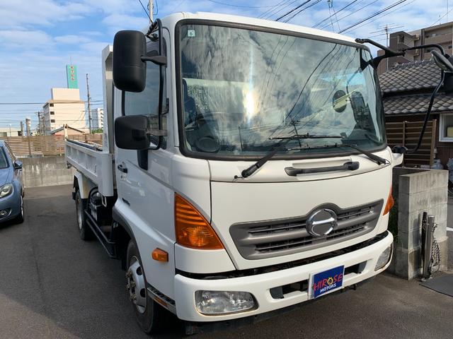 ヒノレンジャー ダンプ　軽油　ダンプ　ＭＴ　最大積載量３７００ｋｇ　車両総重量７９７５ｋｇ（9枚目）