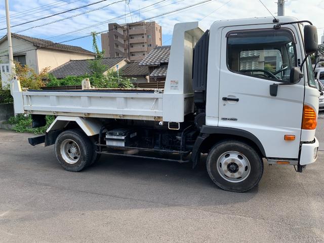 ヒノレンジャー ダンプ　軽油　ダンプ　ＭＴ　最大積載量３７００ｋｇ　車両総重量７９７５ｋｇ（11枚目）