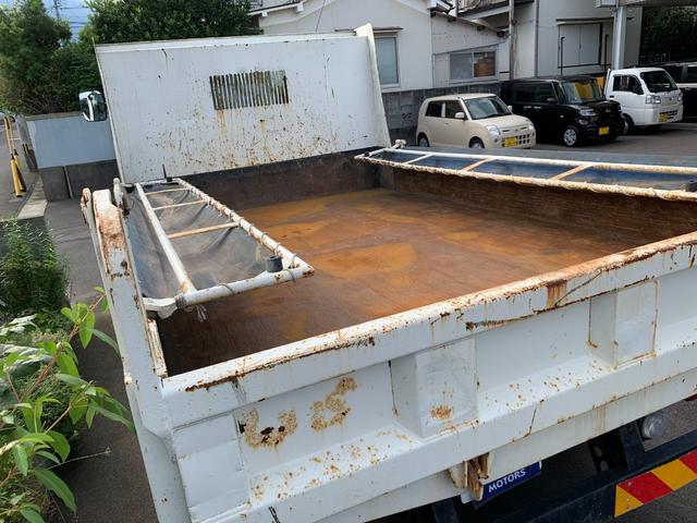 ヒノレンジャー ダンプ　軽油　ダンプ　ＭＴ　最大積載量３７００ｋｇ　車両総重量７９７５ｋｇ（16枚目）