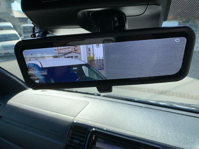 ハイエースバン スーパーＧＬ　ダークプライム　ワンオーナー　ＧＲエアロ３点　ＧＲ１５ＡＷ　ＧＲマッドフラップ　スポイラー　ナビ　前後ドラレコ　ＥＴＣ　デジタルインナーミラー　パノラマモニター　デラックスマット　サイドバイザー（3枚目）