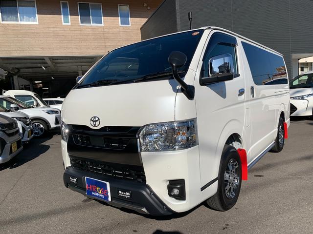 ハイエースバン スーパーＧＬ　ダークプライム　ワンオーナー　ＧＲエアロ３点　ＧＲ１５ＡＷ　ＧＲマッドフラップ　スポイラー　ナビ　前後ドラレコ　ＥＴＣ　デジタルインナーミラー　パノラマモニター　デラックスマット　サイドバイザー（17枚目）