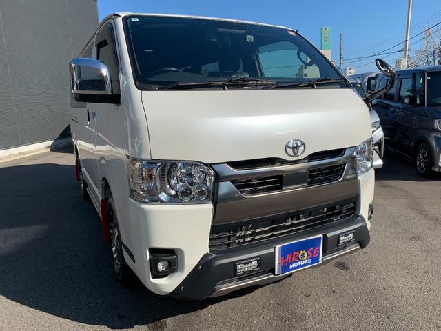 ハイエースバン スーパーＧＬ　ダークプライム　ワンオーナー　ＧＲエアロ３点　ＧＲ１５ＡＷ　ＧＲマッドフラップ　スポイラー　ナビ　前後ドラレコ　ＥＴＣ　デジタルインナーミラー　パノラマモニター　デラックスマット　サイドバイザー（19枚目）