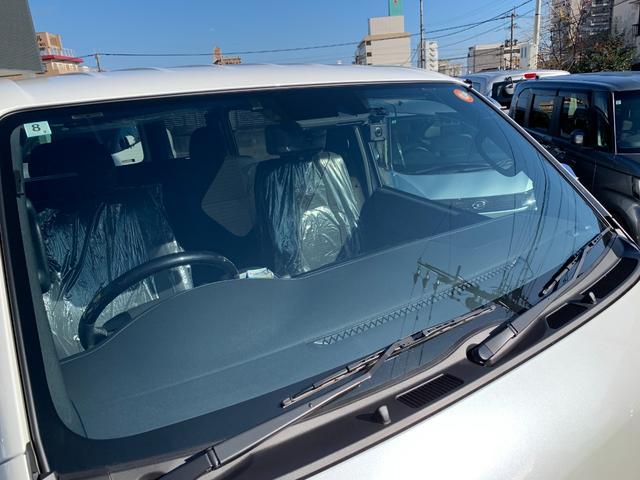 ハイエースバン スーパーＧＬ　ダークプライム　ワンオーナー　ＧＲエアロ３点　ＧＲ１５ＡＷ　ＧＲマッドフラップ　スポイラー　ナビ　前後ドラレコ　ＥＴＣ　デジタルインナーミラー　パノラマモニター　デラックスマット　サイドバイザー（30枚目）