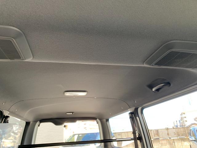 ハイエースバン スーパーＧＬ　ダークプライム　ワンオーナー　ＧＲエアロ３点　ＧＲ１５ＡＷ　ＧＲマッドフラップ　スポイラー　ナビ　前後ドラレコ　ＥＴＣ　デジタルインナーミラー　パノラマモニター　デラックスマット　サイドバイザー（34枚目）