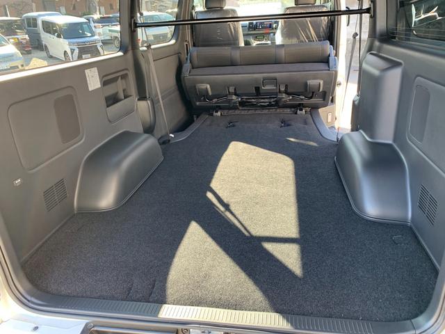 ハイエースバン スーパーＧＬ　ダークプライム　ワンオーナー　ＧＲエアロ３点　ＧＲ１５ＡＷ　ＧＲマッドフラップ　スポイラー　ナビ　前後ドラレコ　ＥＴＣ　デジタルインナーミラー　パノラマモニター　デラックスマット　サイドバイザー（41枚目）
