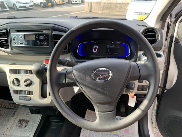 ミライース Ｘ　ＳＡＩＩＩ　ワンオーナー　純正ＣＤチューナー　前後ドラレコ　ＬＥＤヘッドライト　ラバーマット　サイドバイザー　アイドリングストップ　電動格納ミラー（6枚目）