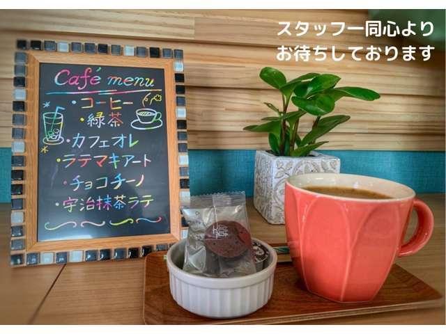 ヴェルファイア ２．５Ｚ　Ａエディション　フリップダウンモニター　純正９インチナビ　地デジＴＶ　バックモニター　クルーズコントロール　両側パワースライドドア　電動パーキングブレーキ　オットマンシート　ドライブレコーダー　ナノイー（43枚目）