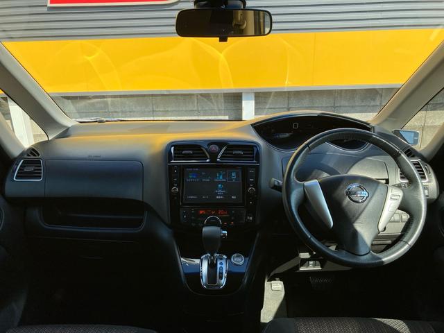 セレナ ハイウェイスターS-HVアドバンスドセーフティパック 純正8インチナビ フリップダウンモニター 両側スライド片側電動スライド クルーズコントロール バックカメラ スマートキー プッシュスタート ETC(14枚目)