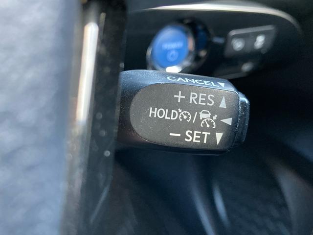 プリウスＰＨＶ Ｓセーフティプラス　ソーラー充電システム　ワンオーナー　純正９インチナビフルセグＴＶ　Ｂｌｕｅｔｏｏｔｈ　ＤＶＤ　ＥＴＣ２．０　ＬＥＤオートライト　オートハービーム　スマートキー　プッシュスタート　クルーズコントロール（18枚目）