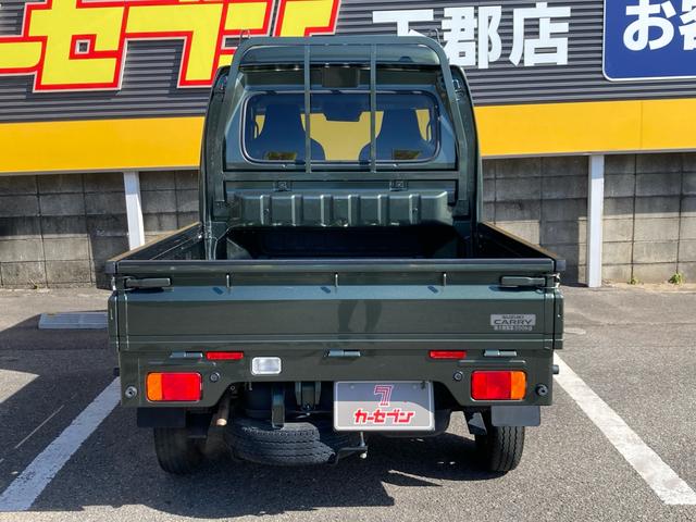 キャリイトラック 　Ｌ　４ＷＤ　ブレーキサポート　５ＭＴ　エアコン　パワステ　レーンキープアシスト　オートライト　ナビフルセグＴＶ　Ｂｌｕｅｔｏｏｔｈ　ＤＶＤ再生　横滑り防止装置　エアバック　ＡＢＳ　車検整備付（8枚目）