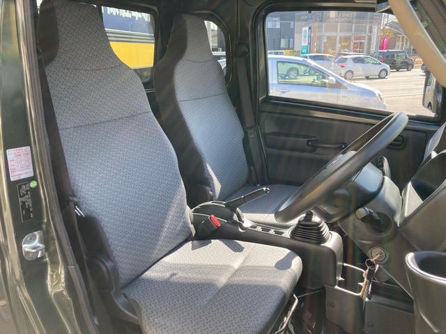 キャリイトラック 　Ｌ　４ＷＤ　ブレーキサポート　５ＭＴ　エアコン　パワステ　レーンキープアシスト　オートライト　ナビフルセグＴＶ　Ｂｌｕｅｔｏｏｔｈ　ＤＶＤ再生　横滑り防止装置　エアバック　ＡＢＳ　車検整備付（16枚目）