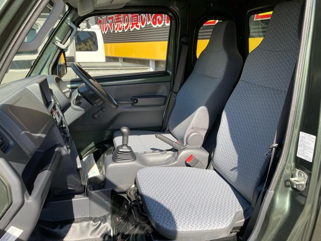 キャリイトラック 　Ｌ　４ＷＤ　ブレーキサポート　５ＭＴ　エアコン　パワステ　レーンキープアシスト　オートライト　ナビフルセグＴＶ　Ｂｌｕｅｔｏｏｔｈ　ＤＶＤ再生　横滑り防止装置　エアバック　ＡＢＳ　車検整備付（17枚目）