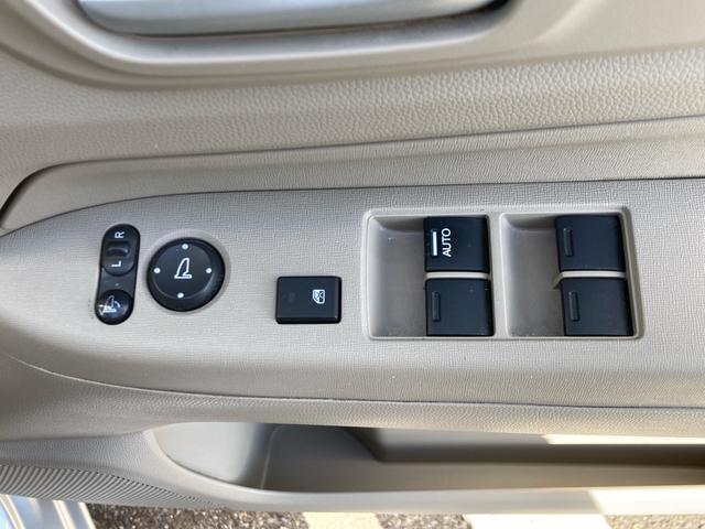 ���₢���킹�́w�O�[�l�b�g�́������������x�ƁA���Ԃ̎Ԏ�����`�������������ڂ����X�^�b�t�����ē��������܂��B