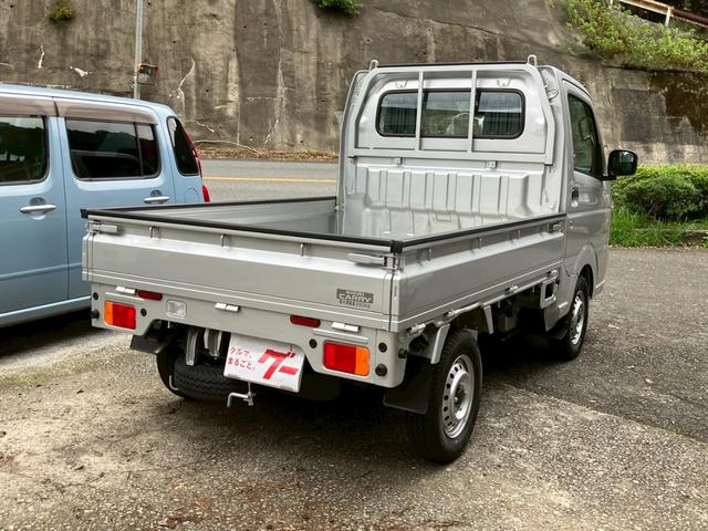 キャリイトラック ＫＣエアコン・パワステ　パートタイム４ＷＤ　オートマチック　デュアルカメラブレーキサポート　車線逸脱警報機能　クリアランスソナー　アイドリングストップ　パワーウインドウ　キーレス（11枚目）