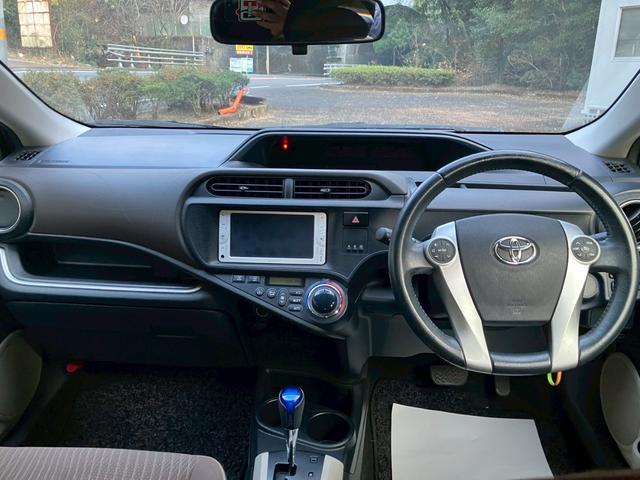 アクア Ｇ　ナビ　ＴＶ　バックモニター　アイドリングストップ　エアコン　パワステ　パワーウィンドウ　エアバッグ　ＡＢＳ　キーレス　ＥＴＣ　ハイブリッド（18枚目）