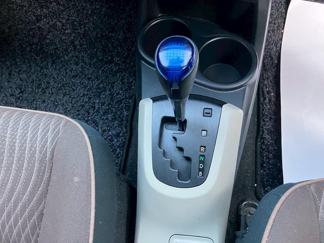 アクア Ｇ　ナビ　ＴＶ　バックモニター　アイドリングストップ　エアコン　パワステ　パワーウィンドウ　エアバッグ　ＡＢＳ　キーレス　ＥＴＣ　ハイブリッド（34枚目）