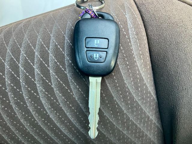 アクア Ｇ　ナビ　ＴＶ　バックモニター　アイドリングストップ　エアコン　パワステ　パワーウィンドウ　エアバッグ　ＡＢＳ　キーレス　ＥＴＣ　ハイブリッド（36枚目）