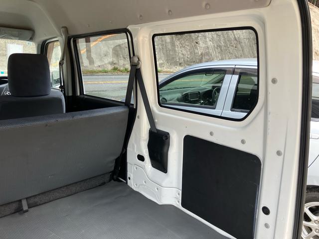 アクティバン ＳＤＸ　オートマ　ナビ／ワンセグＴＶ　Ｂｌｕｅｔｏｏｔｈ対応　バックカメラ　キーレス　ライトレベライザー　エアコン　パワステ　パワーウインドウ　Ｗエアバッグ　両側スライドドア　タイミングベルト交換済み（16枚目）