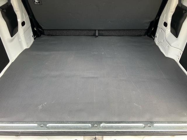 アクティバン ＳＤＸ　オートマ　ナビ／ワンセグＴＶ　Ｂｌｕｅｔｏｏｔｈ対応　バックカメラ　キーレス　ライトレベライザー　エアコン　パワステ　パワーウインドウ　Ｗエアバッグ　両側スライドドア　タイミングベルト交換済み（17枚目）