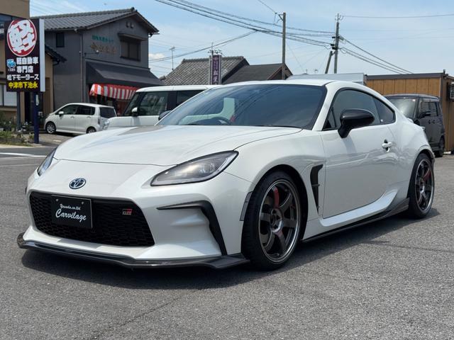 ＧＲ８６ ＲＺ　社外マフラー　社外スポイラー　車高調　純正パーツ有　バックカメラ　ＥＴＣ　ドライブレコーダー（2枚目）