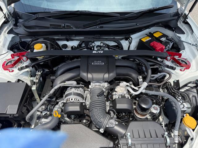 ＧＲ８６ ＲＺ　社外マフラー　社外スポイラー　車高調　純正パーツ有　バックカメラ　ＥＴＣ　ドライブレコーダー（10枚目）