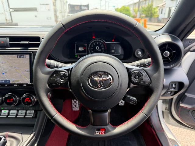 ＧＲ８６ ＲＺ　社外マフラー　社外スポイラー　車高調　純正パーツ有　バックカメラ　ＥＴＣ　ドライブレコーダー（22枚目）