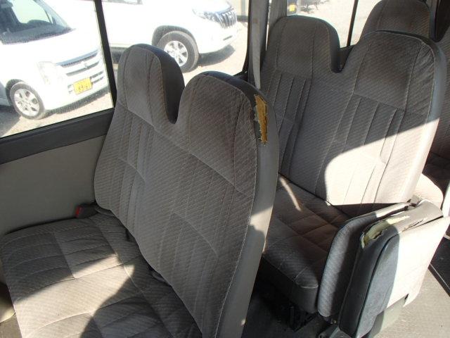 LX 26人乗り マニュアル車 電動ドア(11枚目)