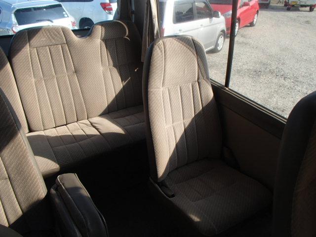LX 26人乗り マニュアル車 電動ドア(14枚目)