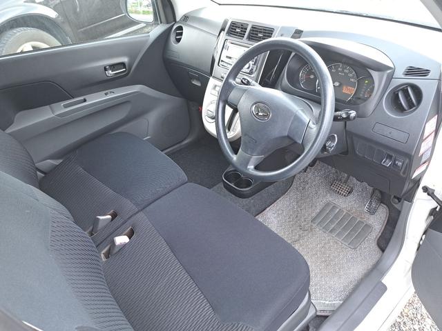 ミラカスタム Ｘ　スマートキー　電動格納ミラー　ベンチシート　ＣＶＴ　盗難防止システム　ＡＢＳ　ＣＤ　ＭＤ　アルミホイール　衝突安全ボディ　エアコン　パワーステアリング　パワーウィンドウ　運転席エアバッグ（6枚目）