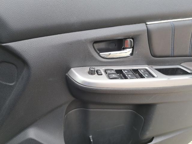 レヴォーグ １．６ＧＴ－Ｓアイサイト　プラウドエディション　４ＷＤ　ＥＴＣ　バックカメラ　ＴＶ　オートクルーズコントロール　レーンアシスト　衝突被害軽減システム　アルミホイール　ＬＥＤヘッドランプ　パワーシート　スマートキー　アイドリングストップ（8枚目）
