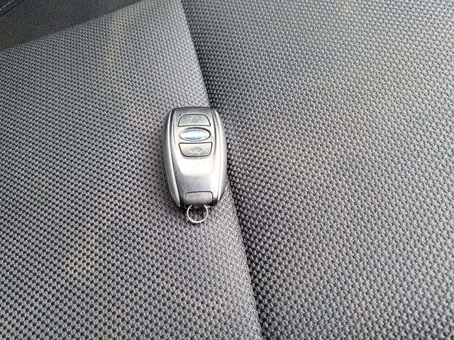 レヴォーグ １．６ＧＴ－Ｓアイサイト　プラウドエディション　４ＷＤ　ＥＴＣ　バックカメラ　ＴＶ　オートクルーズコントロール　レーンアシスト　衝突被害軽減システム　アルミホイール　ＬＥＤヘッドランプ　パワーシート　スマートキー　アイドリングストップ（9枚目）