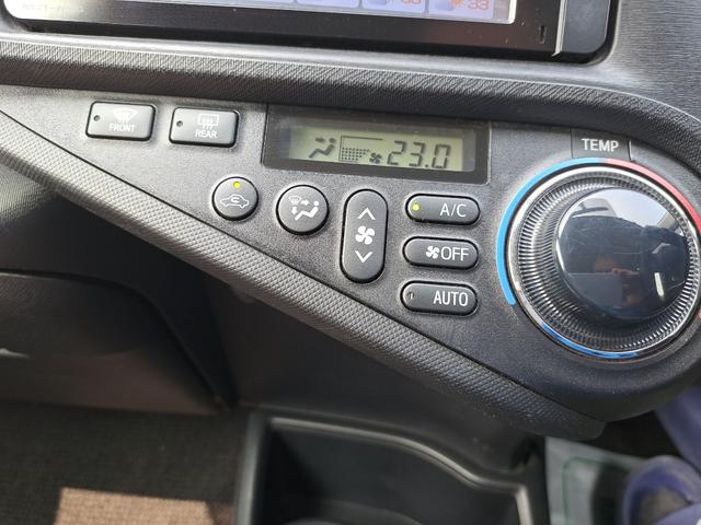アクア Ｇ　ドライブレコーダー　ＥＴＣ　ナビ　ＴＶ　スマートキー　アイドリングストップ　電動格納ミラー　ＣＶＴ　衝突安全ボディ　ＡＢＳ　ＥＳＣ　エアコン　パワーステアリング（5枚目）