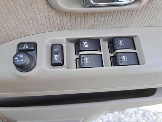 アトレーワゴン カスタムターボＲＳリミテッド　ＥＴＣ　両側スライド・片側電動　ＨＩＤ　キーレスエントリー　電動格納ミラー　ベンチシート　ＡＴ　盗難防止システム　ＡＢＳ　ＣＤ　ＭＤ　ミュージックプレイヤー接続可　アルミホイール　走行４７４３１キロ（10枚目）