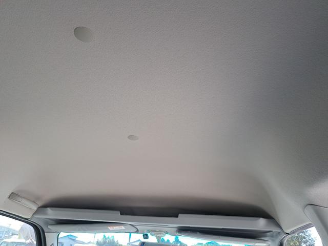 アトレーワゴン カスタムターボＲＳリミテッド　ＥＴＣ　両側スライド・片側電動　ＨＩＤ　キーレスエントリー　電動格納ミラー　ベンチシート　ＡＴ　盗難防止システム　ＡＢＳ　ＣＤ　ＭＤ　ミュージックプレイヤー接続可　アルミホイール　走行４７４３１キロ（29枚目）