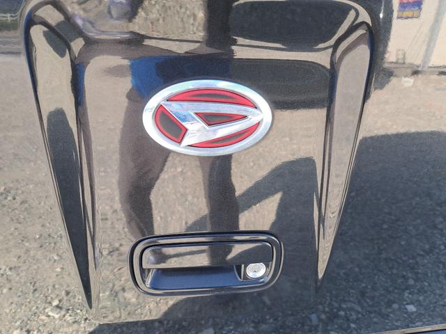 アトレーワゴン カスタムターボＲＳリミテッド　ＥＴＣ　両側スライド・片側電動　ＨＩＤ　キーレスエントリー　電動格納ミラー　ベンチシート　ＡＴ　盗難防止システム　ＡＢＳ　ＣＤ　ＭＤ　ミュージックプレイヤー接続可　アルミホイール　走行４７４３１キロ（50枚目）