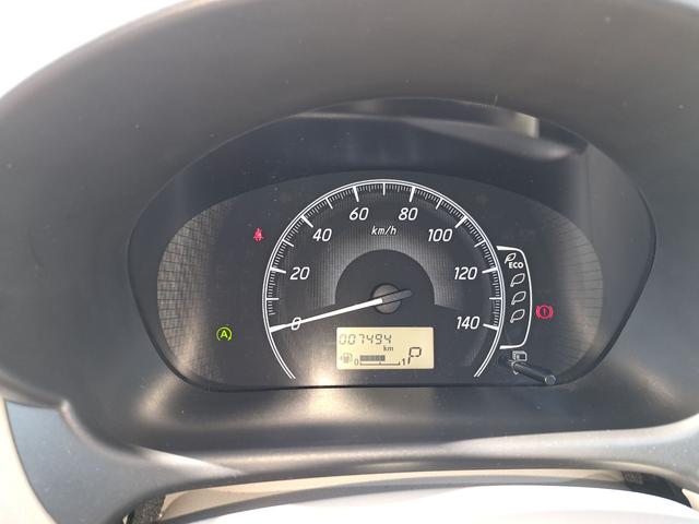 eKワゴン M e-アシスト 衝突被害軽減システム キーレスエントリー アイドリングストップ 電動格納ミラー シートヒーター ベンチシート CVT ABS ESC CD ミュージックプレイヤー接続可 エアコン 走行7494キロ(8枚目)