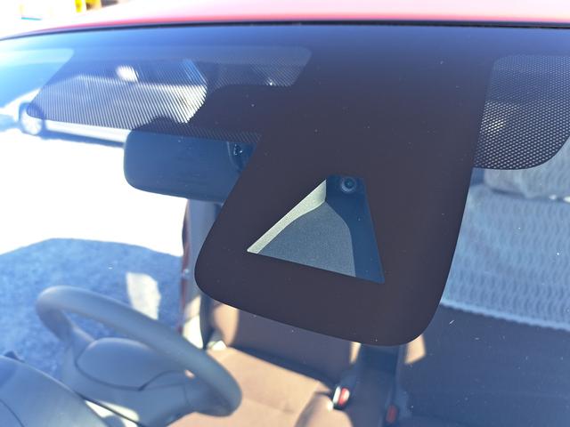 eKワゴン M e-アシスト 衝突被害軽減システム キーレスエントリー アイドリングストップ 電動格納ミラー シートヒーター ベンチシート CVT ABS ESC CD ミュージックプレイヤー接続可 エアコン 走行7494キロ(44枚目)