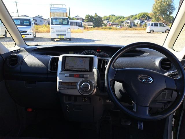 タント カスタムＸリミテッド　ＥＴＣ　電動スライドドア　ナビ　ＴＶ　ＨＩＤ　スマートキー　電動格納ミラー　ベンチシート　ＣＶＴ　盗難防止システム　ＡＢＳ　ＣＤ　ミュージックプレイヤー接続可　Ｂｌｕｅｔｏｏｔｈ　衝突安全ボディ（2枚目）