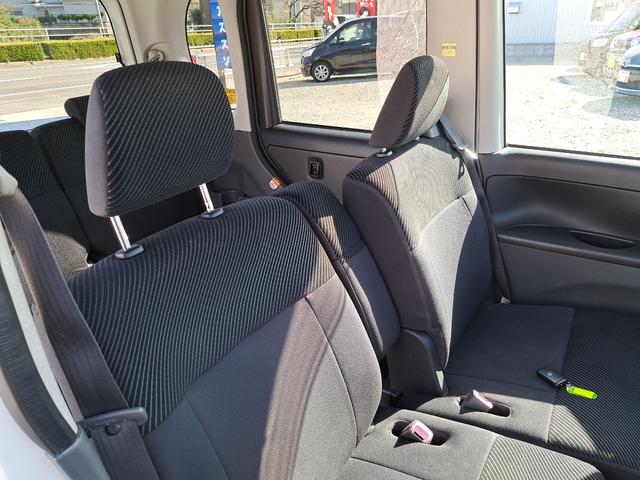 タント カスタムＸリミテッド　ＥＴＣ　電動スライドドア　ナビ　ＴＶ　ＨＩＤ　スマートキー　電動格納ミラー　ベンチシート　ＣＶＴ　盗難防止システム　ＡＢＳ　ＣＤ　ミュージックプレイヤー接続可　Ｂｌｕｅｔｏｏｔｈ　衝突安全ボディ（10枚目）