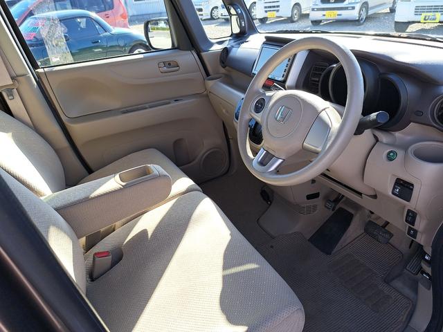 Ｎ－ＢＯＸ Ｇ・Ｌパッケージ　ドライブレコーダー　バックカメラ　両側スライド・片側電動　ナビ　ＴＶ　スマートキー　アイドリングストップ　電動格納ミラー　ベンチシート　ＣＶＴ　盗難防止システム　ＡＢＳ　ＥＳＣ　走行４８７７０キロ（2枚目）