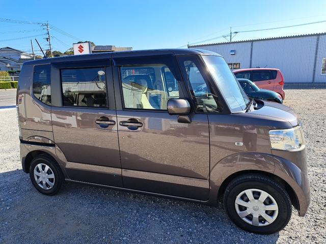 Ｎ－ＢＯＸ Ｇ・Ｌパッケージ　ドライブレコーダー　バックカメラ　両側スライド・片側電動　ナビ　ＴＶ　スマートキー　アイドリングストップ　電動格納ミラー　ベンチシート　ＣＶＴ　盗難防止システム　ＡＢＳ　ＥＳＣ　走行４８７７０キロ（14枚目）